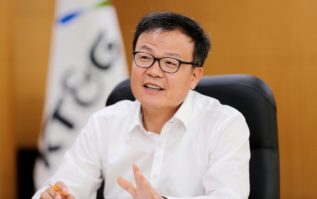 “수험생 여러분 떨지마세요” KT&G, 임직원 자녀에 응원 선물 전달