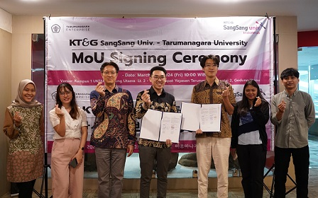 KT&G 상상유니브 인도네시아-따루마나가라 대학교 MOU 체결 사진